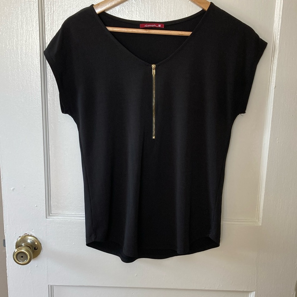 Women’s Small Short Sleeve Black Blouse with Gold Zipper Accent